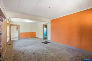 631 Breys Ave NE, Salem, OR 97301 - Photo 8