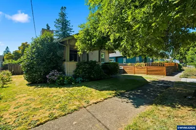 631 Breys Av NE, Salem, OR 97301 - Photo 4