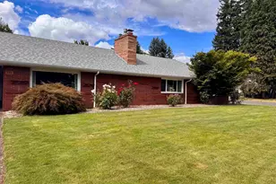 356 NE 10th Ave, Canby, OR 97013 - Photo 2