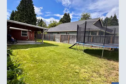 356 NE 10th Av, Canby, OR 97013 - Photo 44
