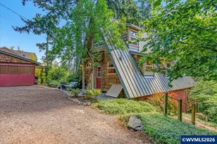 252 S Rock St, Silverton, OR 97381 - Photo 4