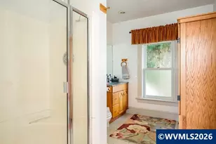 717 N 3rd Ave, Stayton, OR 97383 - Photo 14