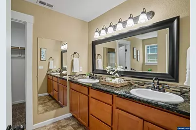 1175 S Eighth St, Independence, OR 97351 - Photo 22