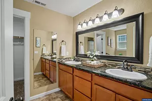 1175 S 8th St, Independence, OR 97351 - Photo 22