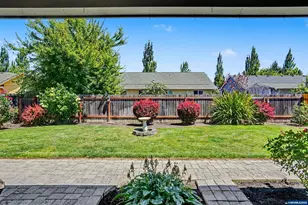 1175 S 8th St, Independence, OR 97351 - Photo 32
