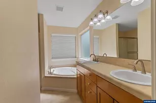 2173 Laurine Ct NE, Salem, OR 97301 - Photo 12