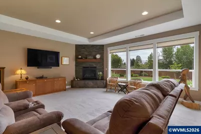 1367 SE Academy St, Dallas, OR 97338 - Photo 12