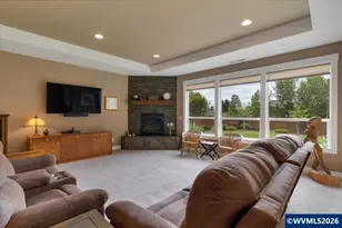 1367 SE Academy St, Dallas, OR 97338 - Photo 12