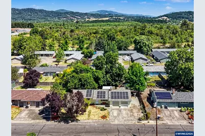 2515 Green St, Philomath, OR 97370 - Photo 2