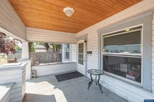 510 S 5th St, Lebanon, OR 97355 - Photo 6