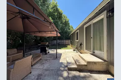 851 Griffin Dr, Monmouth, OR 97361 - Photo 26