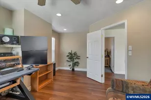 614 NW Heath St, Dallas, OR 97338 - Photo 30