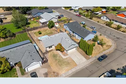 620 McCall Wy, Philomath, OR 97370 - Photo 32