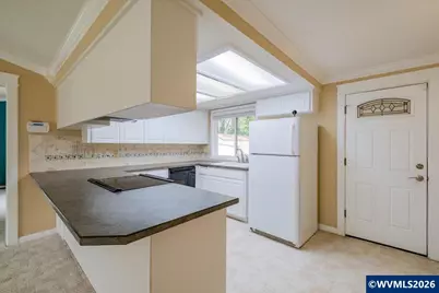 4439 Fern Ct NE, Salem, OR 97305 - Photo 14