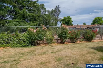 4439 Fern Ct NE, Salem, OR 97305 - Photo 42