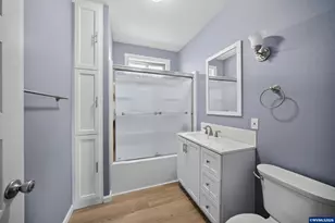 340 N 3rd St, Jefferson, OR 97352 - Photo 28