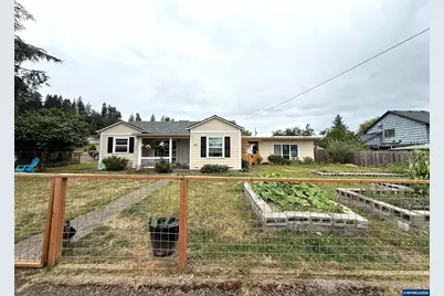 914 4th Av, Sweet Home, OR 97386 - Photo 1