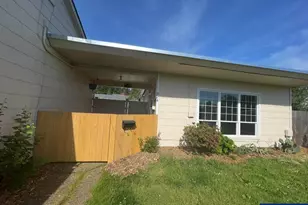 914 4th Ave, Sweet Home, OR 97386 - Photo 18