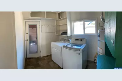 914 4th Av, Sweet Home, OR 97386 - Photo 28