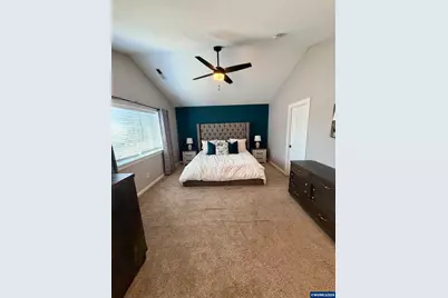 4889 Whitewater St NE, Salem, OR 97305 - Photo 18