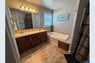 4889 Whitewater St NE, Salem, OR 97305 - Photo 20