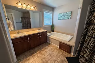 4889 Whitewater St NE, Salem, OR 97305 - Photo 20