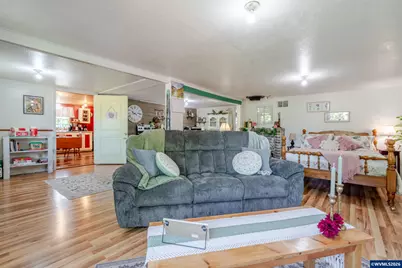 362 E Washington Av, Brownsville, OR 97327 - Photo 8