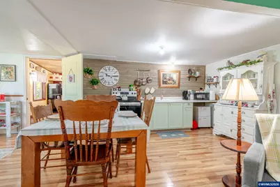 362 E Washington Av, Brownsville, OR 97327 - Photo 20