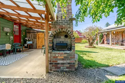 362 E Washington Av, Brownsville, OR 97327 - Photo 40