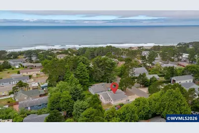 50 Pacific St, Depoe Bay, OR 97341 - Photo 12