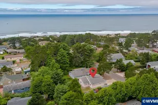 50 Pacific St, Depoe Bay, OR 97341 - Photo 12
