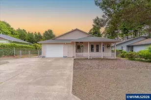 50 Pacific St, Depoe Bay, OR 97341 - Photo 2