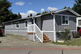 2031 Kennedy Cir NE, Keizer, OR 97303 - Photo 2