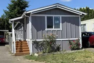 2031 Kennedy Cir NE, Keizer, OR 97303 - Photo 1