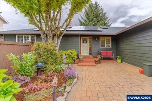 5240 Chapman St S, Salem, OR 97306 - Photo 4