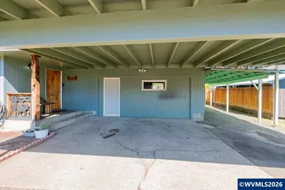 509 S 18th St, Philomath, OR 97370 - Photo 6
