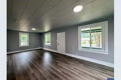 475 NE Alder St, Mill City, OR 97360 - Photo 6