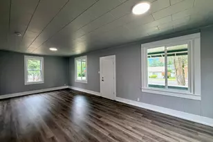 475 NE Alder St, Mill City, OR 97360 - Photo 6
