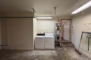 895 Penn Ln SE, Salem, OR 97317 - Photo 34