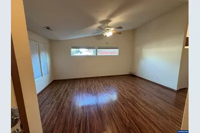 895 Penn Ln SE, Salem, OR 97317 - Photo 4