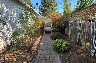 895 Penn Ln SE, Salem, OR 97317 - Photo 32