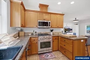 548 Martin Way S, Monmouth, OR 97361 - Photo 10