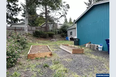 236 SE 130th Dr, South Beach, OR 97366 - Photo 6