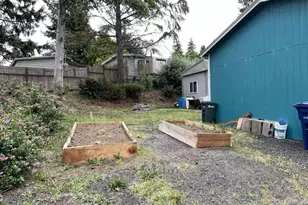 236 SE 130th Dr, South Beach, OR 97366 - Photo 6