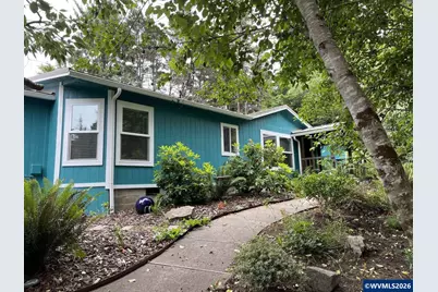 236 SE 130th Dr, South Beach, OR 97366 - Photo 2