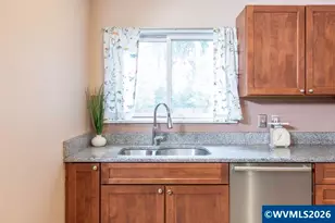 1810 Lee St SE, Salem, OR 97302 - Photo 8
