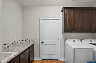 591 Timber View St NW, Salem, OR 97304 - Photo 32