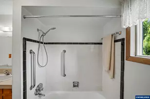 4182 Barrett St S, Salem, OR 97302 - Photo 22