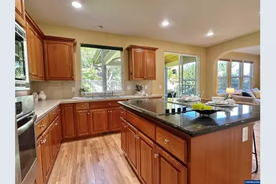 3327 NW Foxtail St, Corvallis, OR 97330 - Photo 6