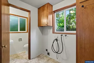 4506 Pennsylvania Av SE, Salem, OR 97317 - Photo 30